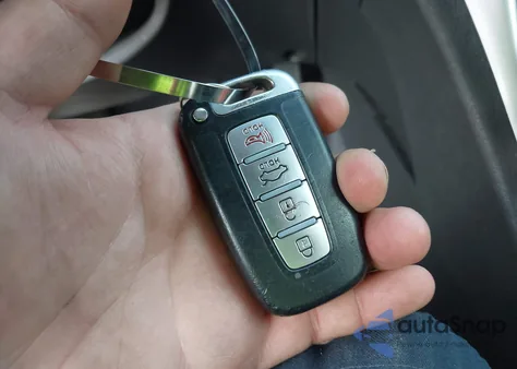 2011 Hyundai Sonata Limited from USA, damaged, VIN 5NPEC4AC1BH135264